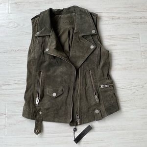 Stunning Blank NYC green vest NWT. size Small